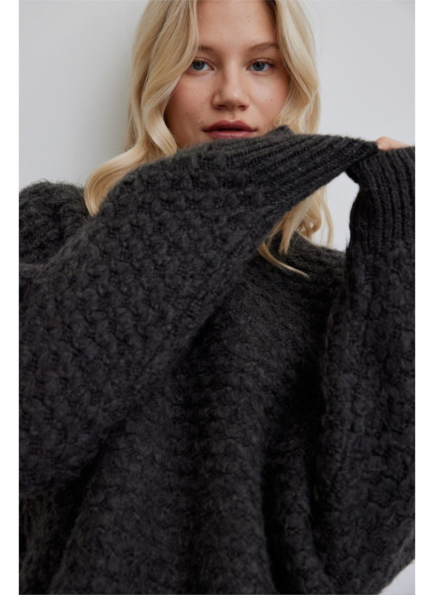 Manuka Patterned Knitted Sweater Anthracite  - Image 3