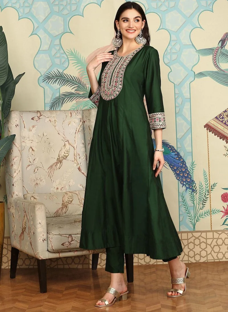 ISHIN Women's Dark Green Polyester Blend Embellished Tunic Full Length Casual Straight Fit Kurta Set
