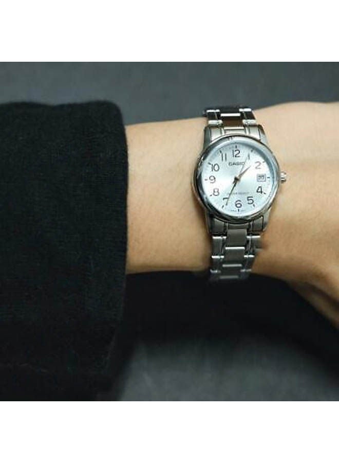 CASIO Stainless Steel Analog Watch LTP-V002D-2BUDF - Image 2