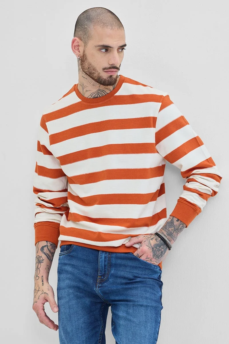 سنيتش كنزة صوف مخططة باللون البرتقالي