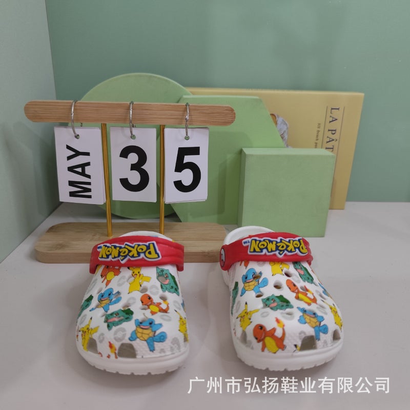 New Croc Shoes Pikachu Outer Sandals For Boys And Girls, Summer Soft-Soled Non-Slip Breathable Slippers That Feel Like Stepping On Shit - Image 3