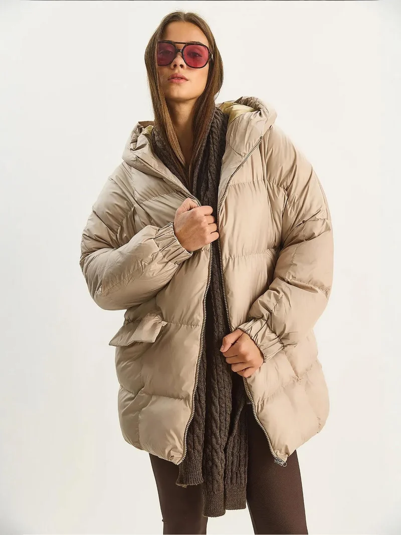 بيانكو لوتشي جاكيت منتفخ سميك بغطاء رأس من لوكسي