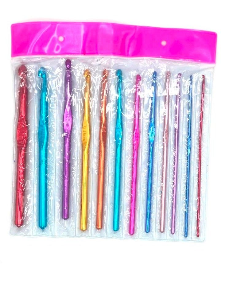 12-Piece Crochet Hook Multi Color Mixed Size - Image 3