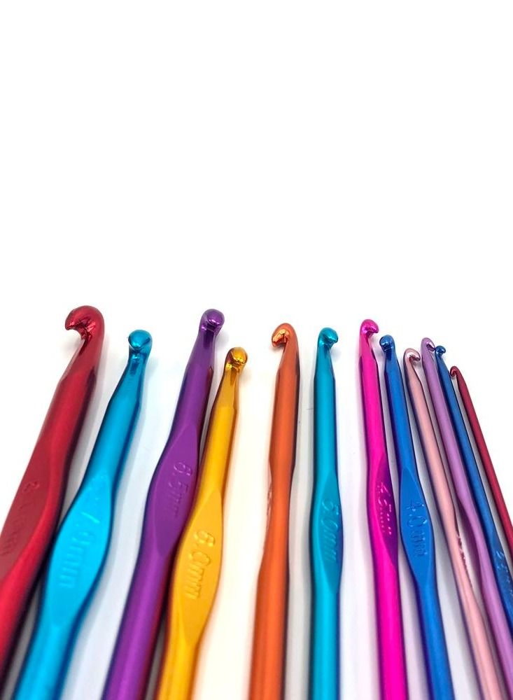 12-Piece Crochet Hook Multi Color Mixed Size - Image 2