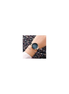 CURREN Women's Analog Round Shape Stainless Steel Wrist Watch  - Image 4