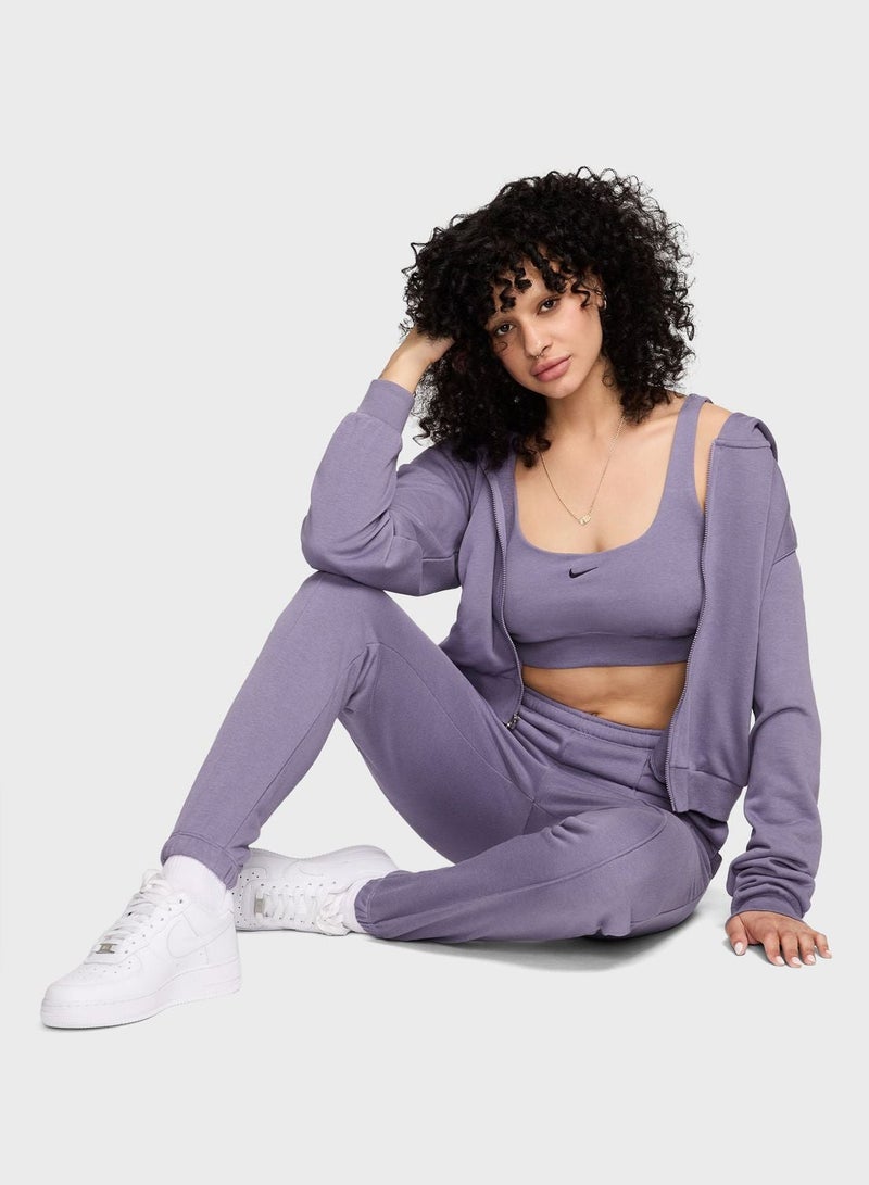 نايكي بلوزة قصيرة أساسية من نايكي سبورتس وير - Image 4