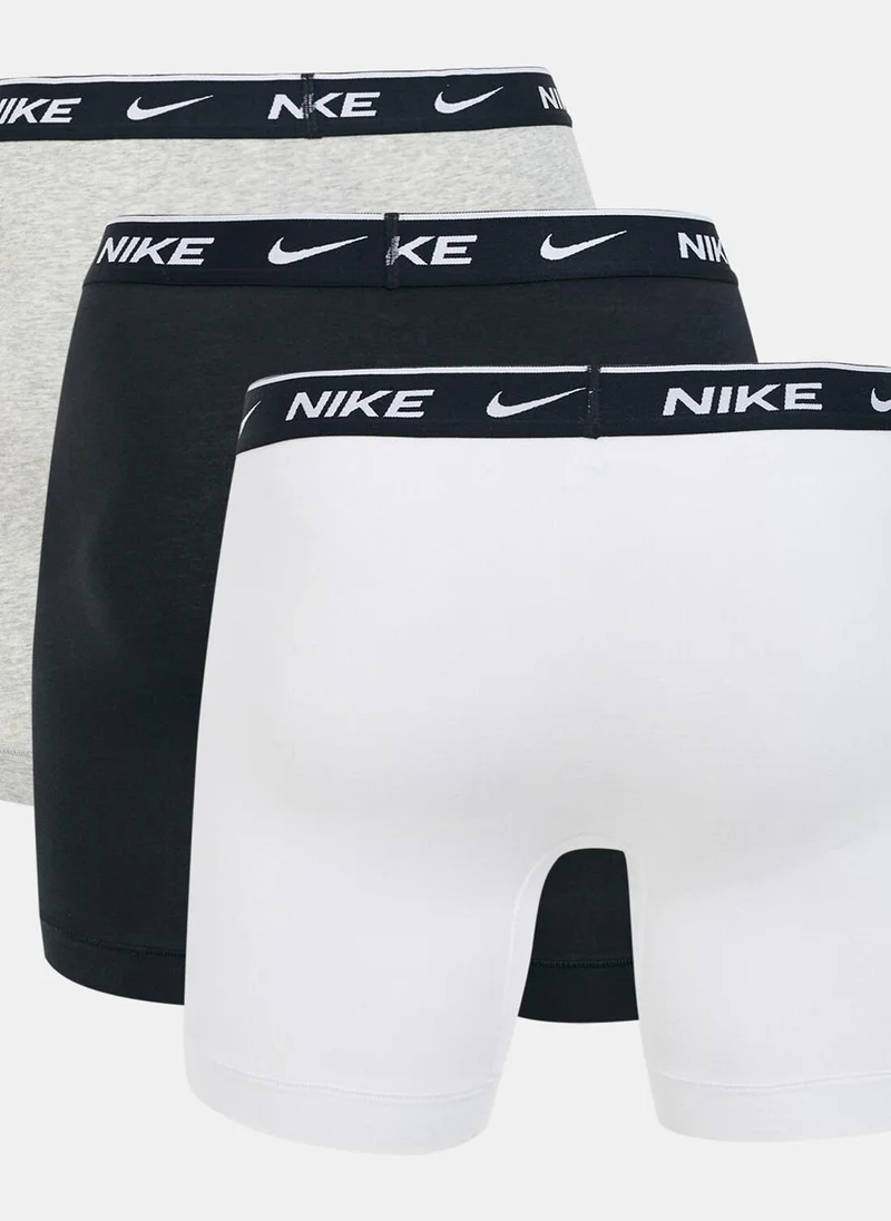 Nike Men's Logo Training Boxer Briefs (3 Pack)