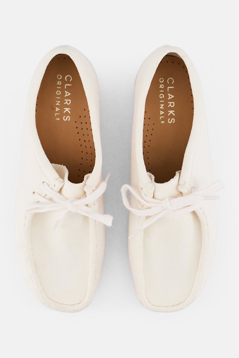 clarks أحذية كاجوال نسائية من نوع والابي برباط، بيضاء - Image 2