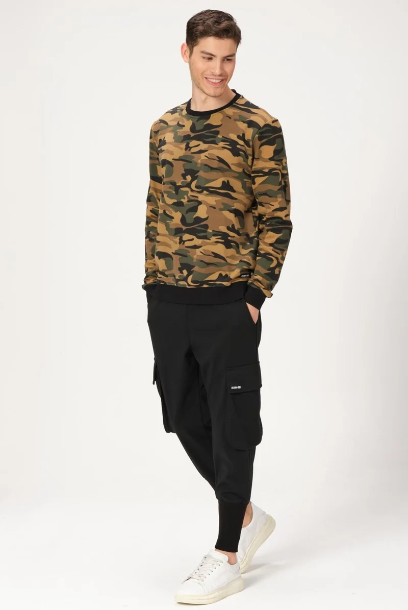 الكسندر جاردي Camouflage Patterned Sweatshirt (E21-73101)