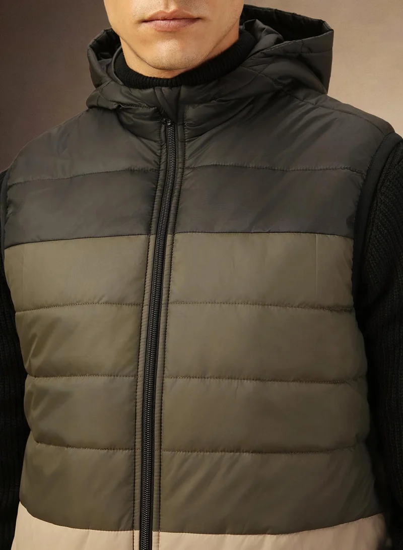 Dennis Lingo Men's Olive 100% Polyester Colour Blocked Regular Fit Jacket