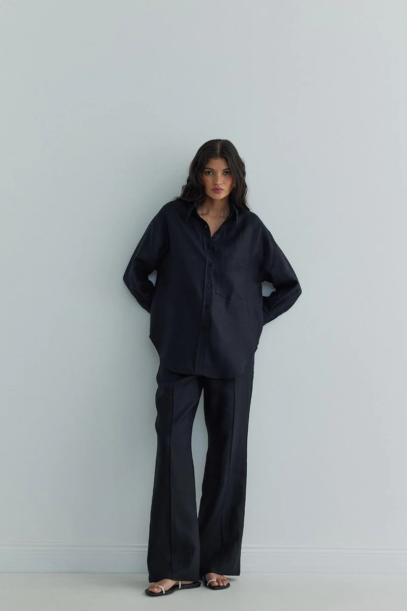 Suud Collection Saud Collection Black 100% Linen Tina Basic Shirt with Pocket