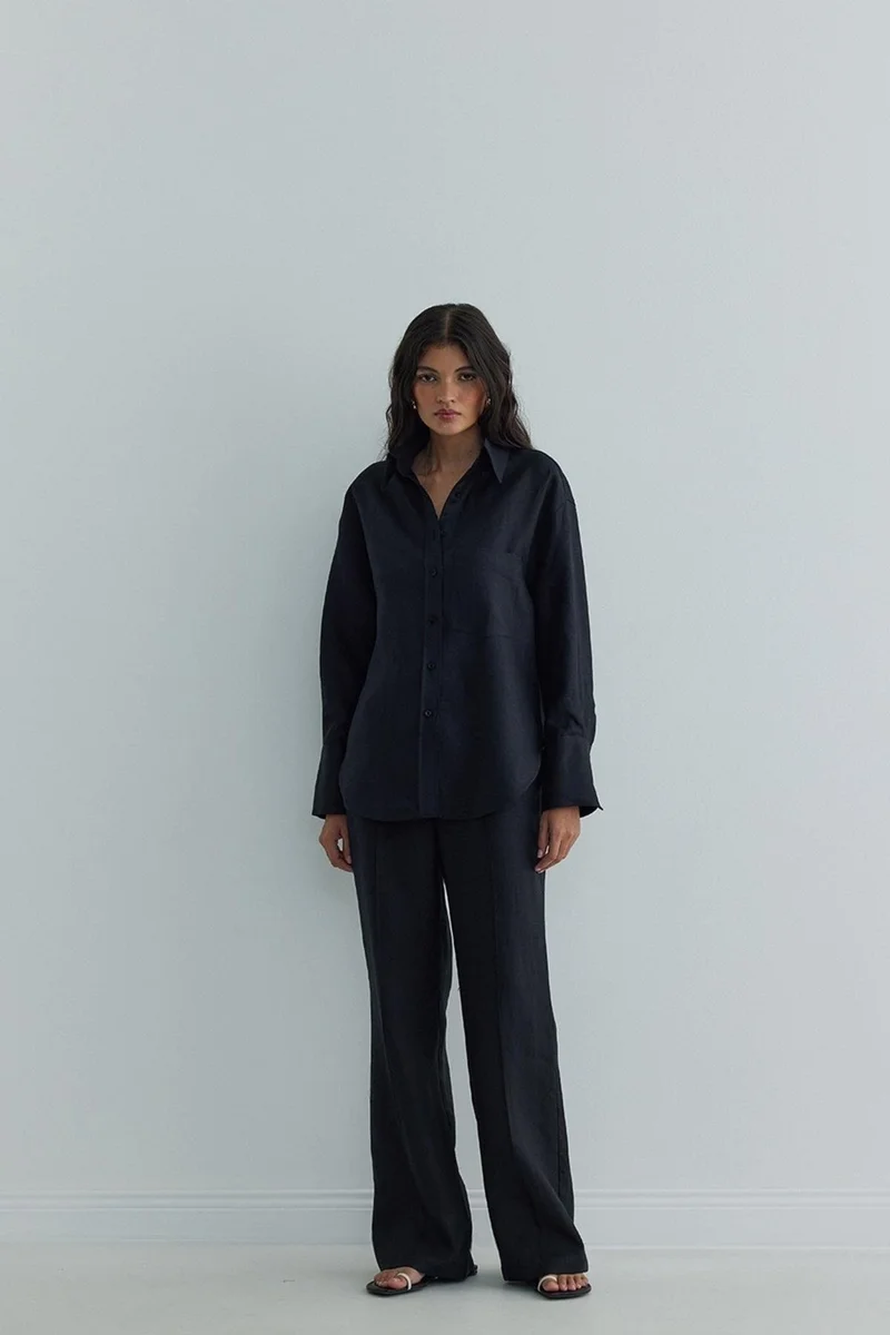 Suud Collection Saud Collection Black 100% Linen Tina Basic Shirt with Pocket