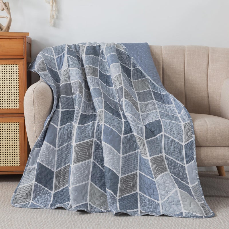 SLPR Heather 50 x 60 Quilted Throw Blanket Lightweight Chevron Quilt Cream and Blue Lap Comforter Zig Zag Farmhouse Coverlet Summer Quilted Blanket for Couch and Bed