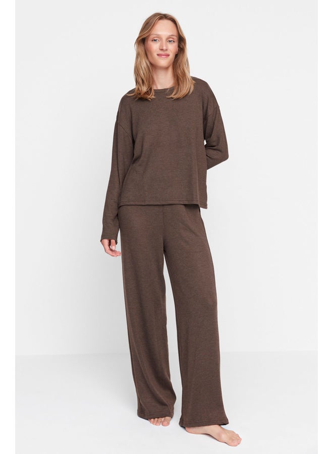 trendyol Pajama Set - Brown - Solid Color  - Image 4