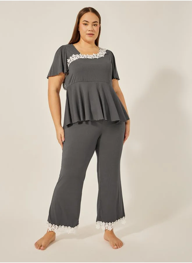 Styli matching pyjama set with peplum top and lace detailing