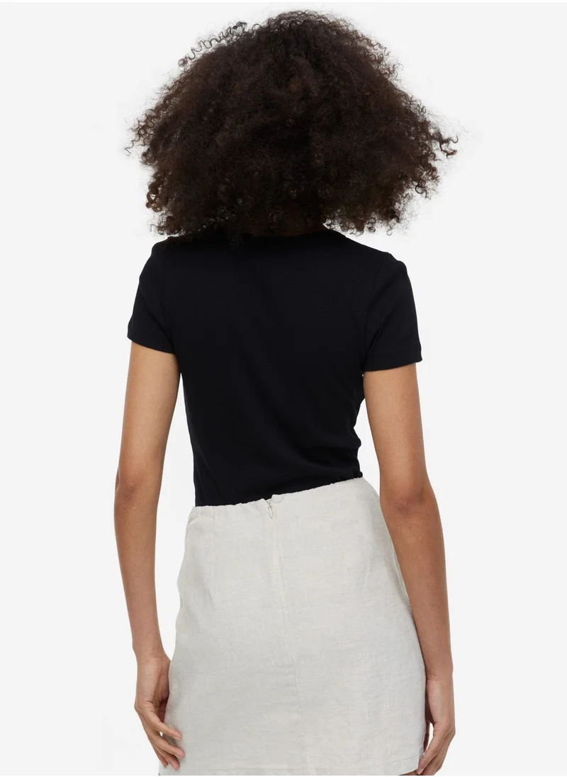 H&M Crew Neck Ribbed T-Shirt