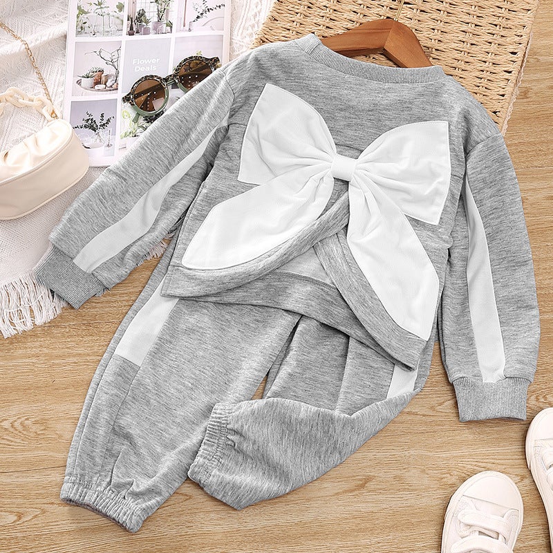 Girls set Spring and Autumn New Baby western style sweet stitching bow sweater pants Korean fan childrens clothing wholesale Grey 