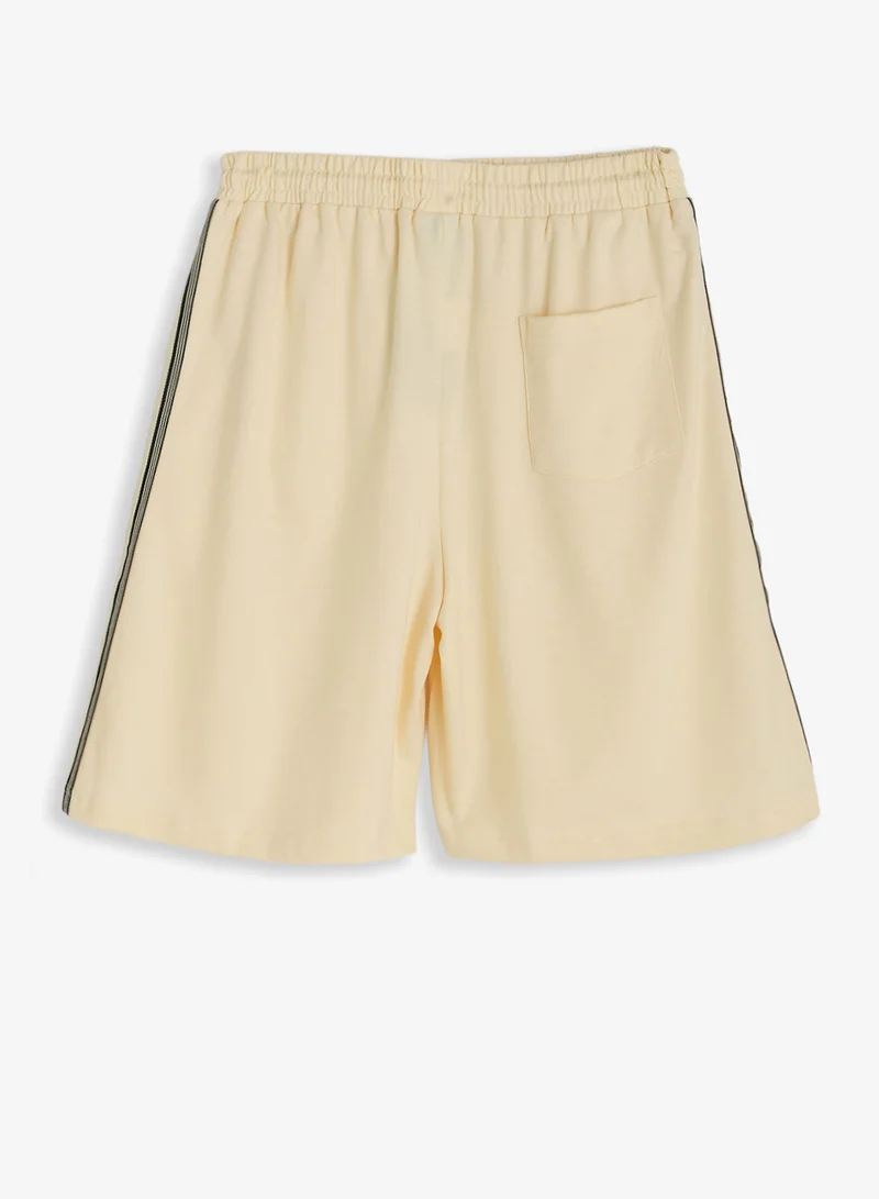 Seventy Five Printed Baggy shorts