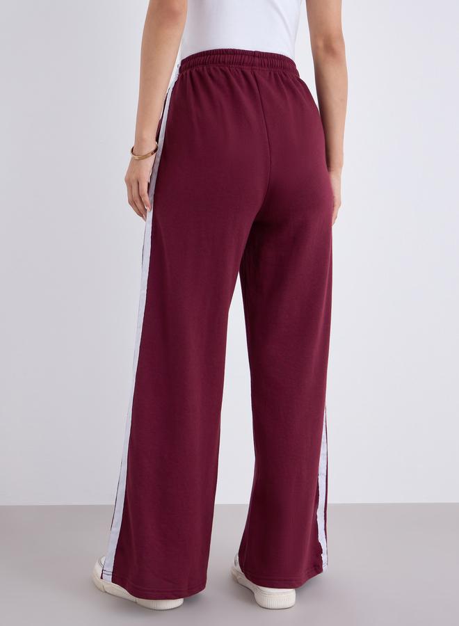 ستايلي جوغر بأرجل واسعة وأشرطة جانبية مع درزات - Image 5