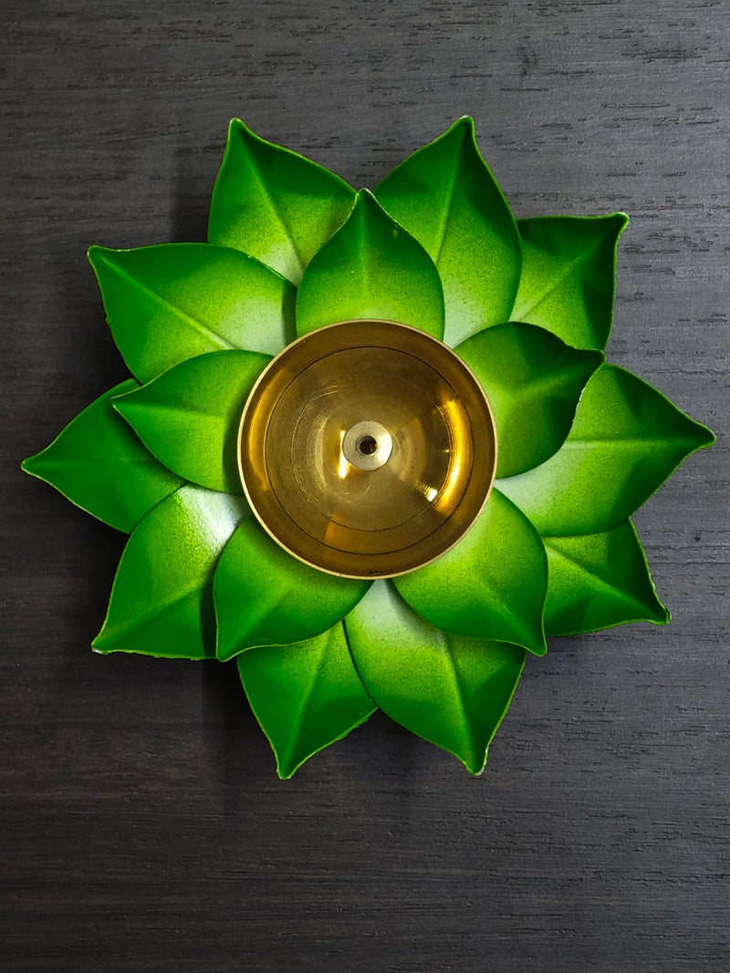 EIN SOF Brass Lotus Flower Home Decoration Diya for Puja – 5 inches Pooja & Home Decoration Akhand Diyas , Decorative Diwali Christmas & Return Gift Item - Green - Image 5