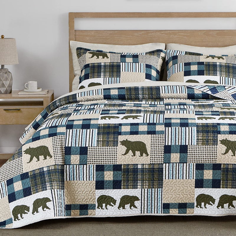 UMCHORD Cabin Quilt Set King, Christmas Rustic Quilt Coverlet Bed Set, 3-Piece Lightweight Reversible All Season Quilt Set, Lodge Bedspread Quilt with 2 Shams - Image 2