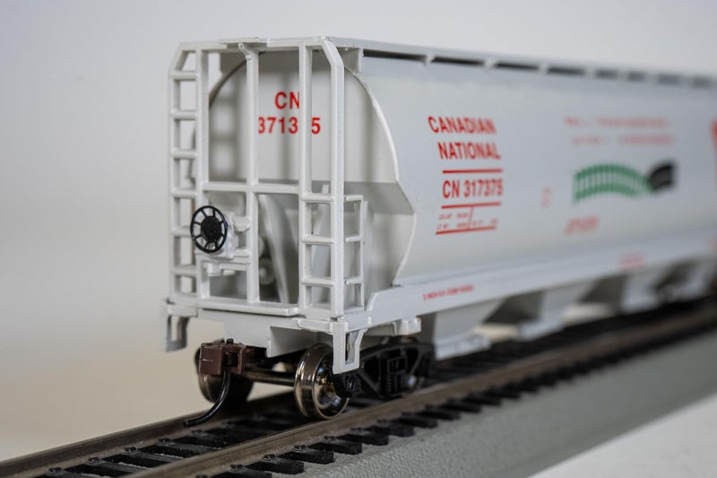 Bachmann Trains - Canadian 4 Bay Cylindrical Grain Hopper - CN Environmental - HO Scale, Grey, 8 - Image 3