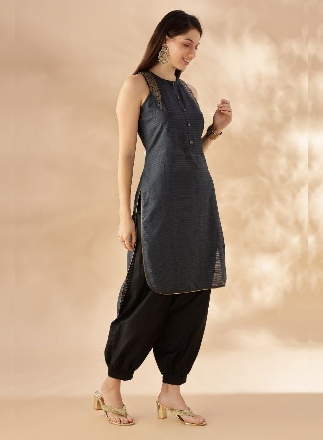 Abhishti Charcoal Check Sleeveless Kurta  - Image 4