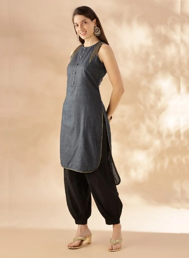 Abhishti Charcoal Check Sleeveless Kurta