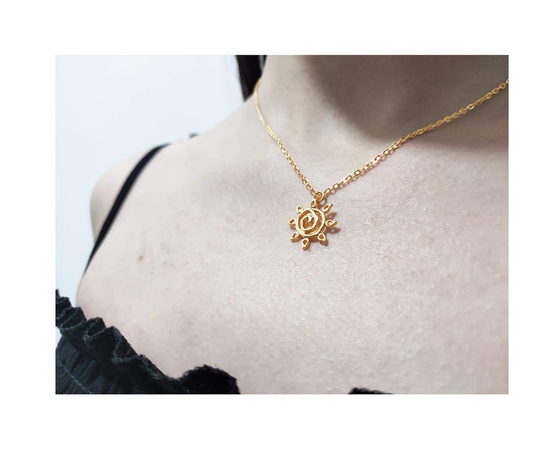 Baydurcan Sun Necklace with You Are Sunshine Message Card Gift (Abstract sun) - Image 3
