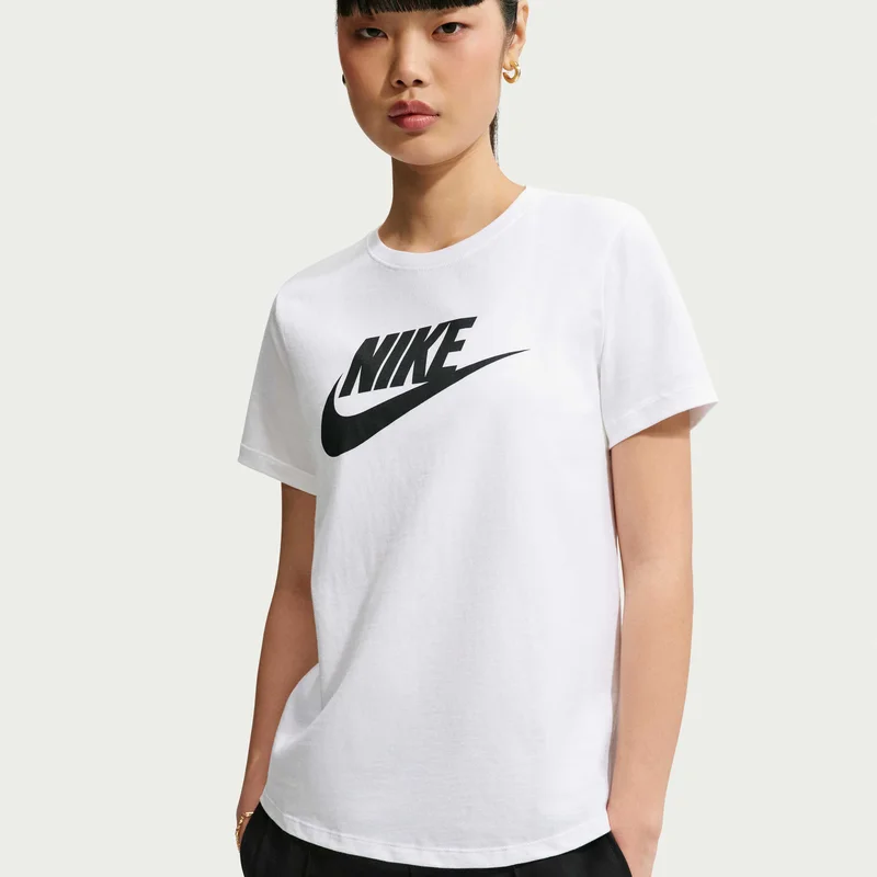 Nike Women's Sportswear Essentials Logo T-Shirt