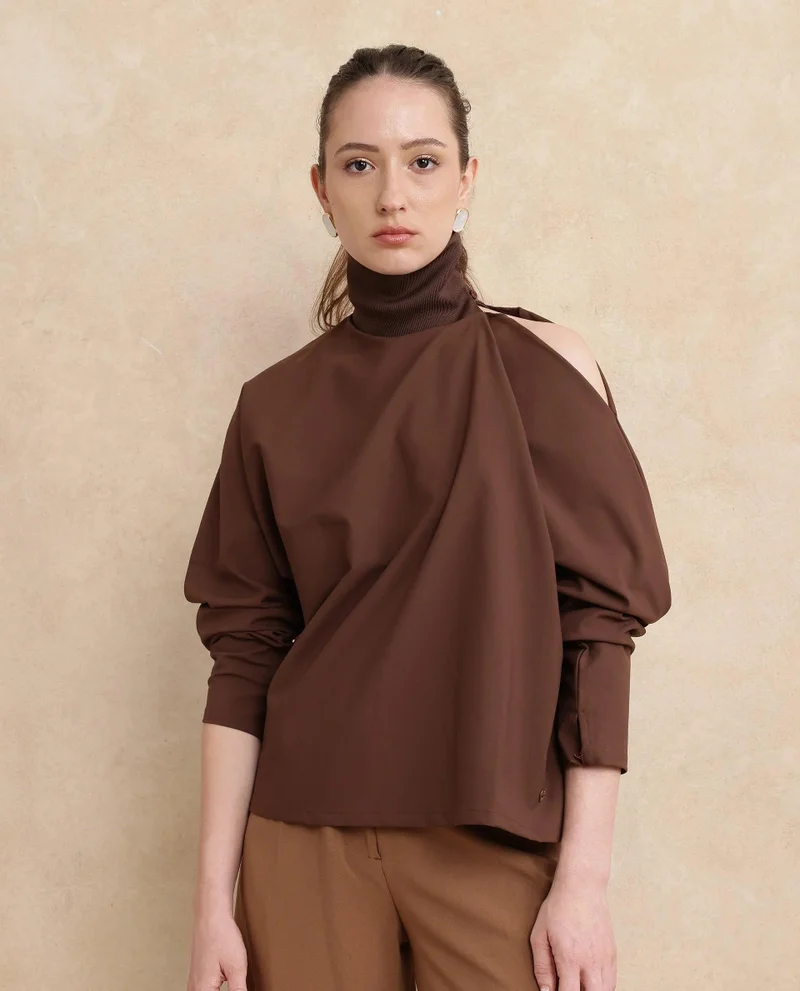 Rareism Women's High Neck Plain Top