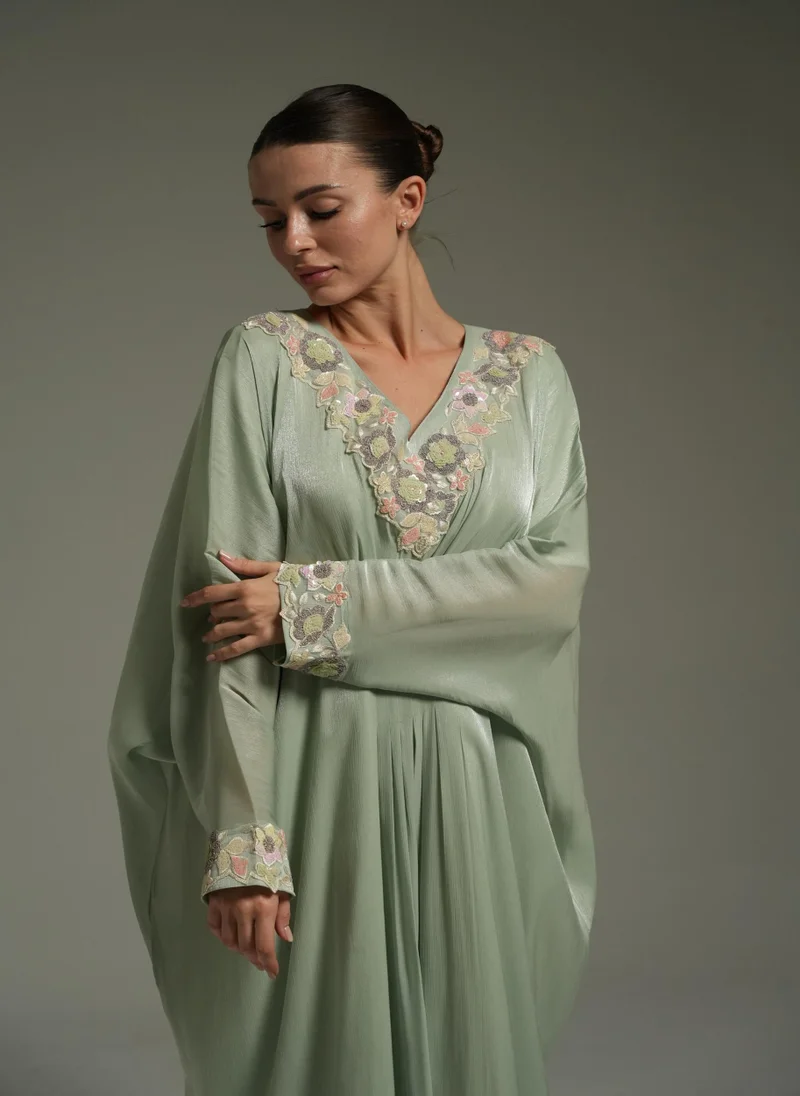 ميم باي ماريا Embellished Kaftaan