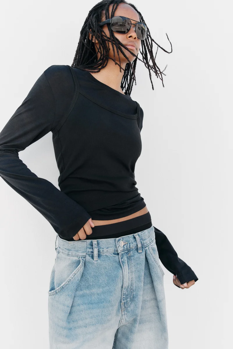 H&M  Barrel High Waist Jeans for Women | Best Price UAE