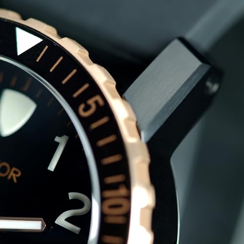 Pantor Dive Watch - 300m Automatic Watches for Men with Rubber Strap_ Steel Diver Watches_Conch BG - Image 3