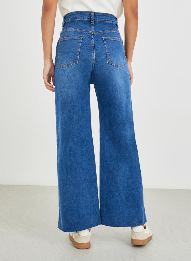 Styli High Rise Kick Flare Jeans with Raw-Edge Hem - Image 4
