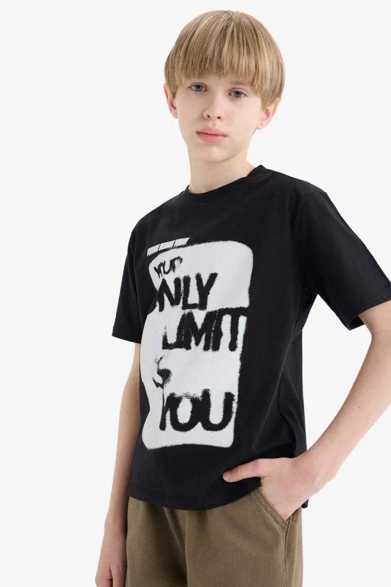 ديفاكتو Boy New Regular Fit Crew Neck Short Sleeve T-Shirt