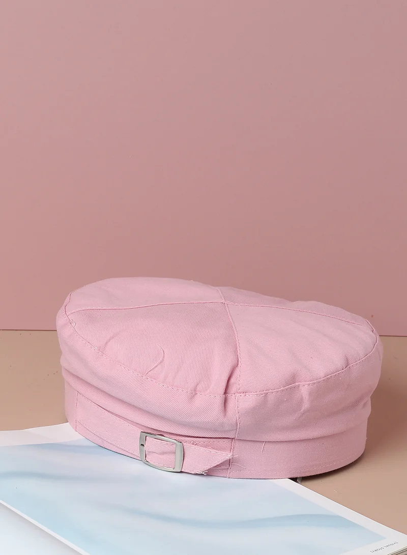 صوص هاوت قبعة أنيقة بنقوش مميزة