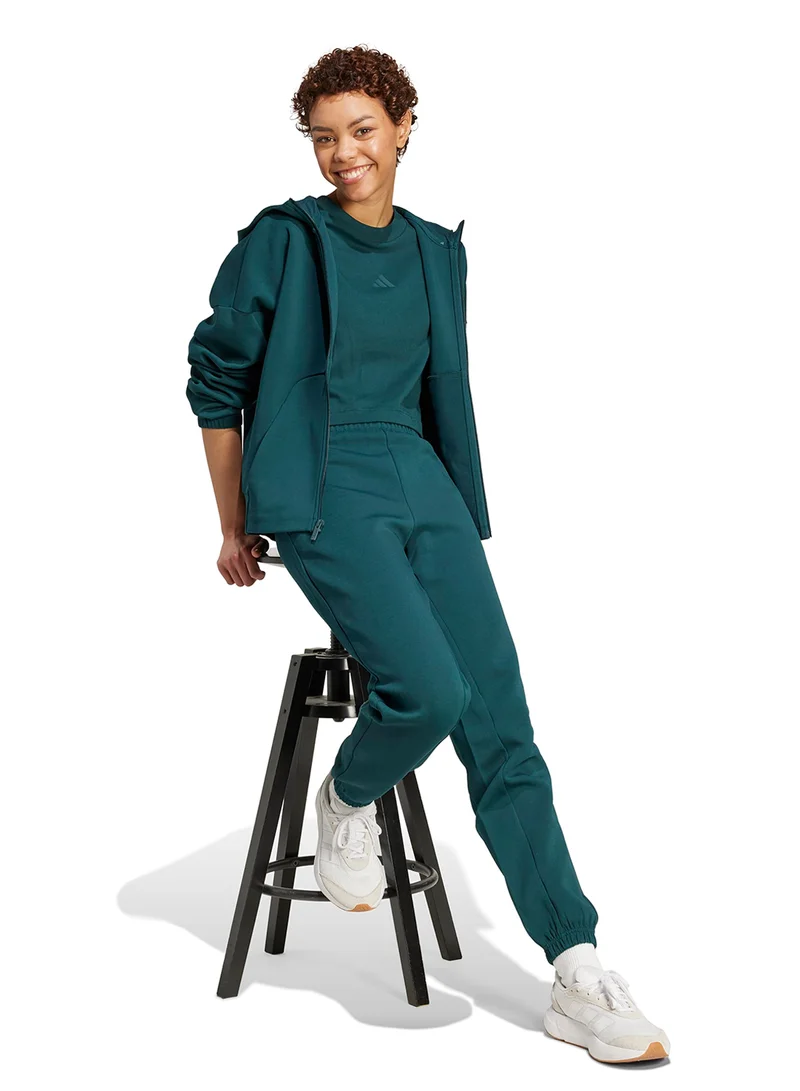 اديداس هودي بشعار صغير من فيوتشر آيكونز