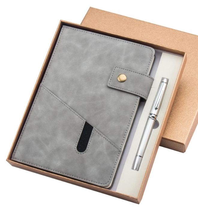 A5 دفتر ملاحظات لمجلة PU الجلدية مع أقلام وصندوق هدايا للرجال مدرسة النساء، السفر، الأعمال، العمل، الكتابة المنزلية - Image 1