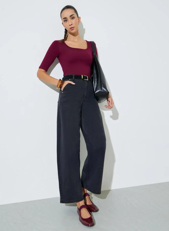 ستايلي Burgundy Heavyweight Fitted Square Neck T-Shirt