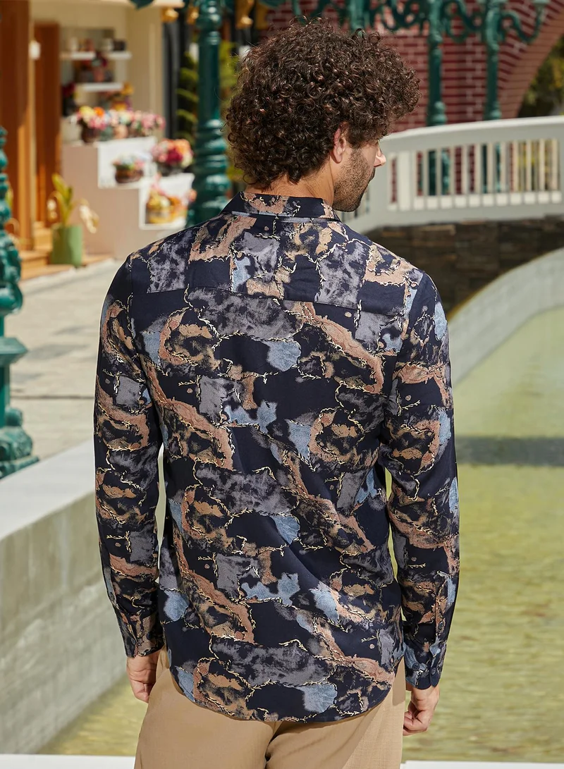 Campus Sutra Men's Navy Blue Marquina Gradient Shirt