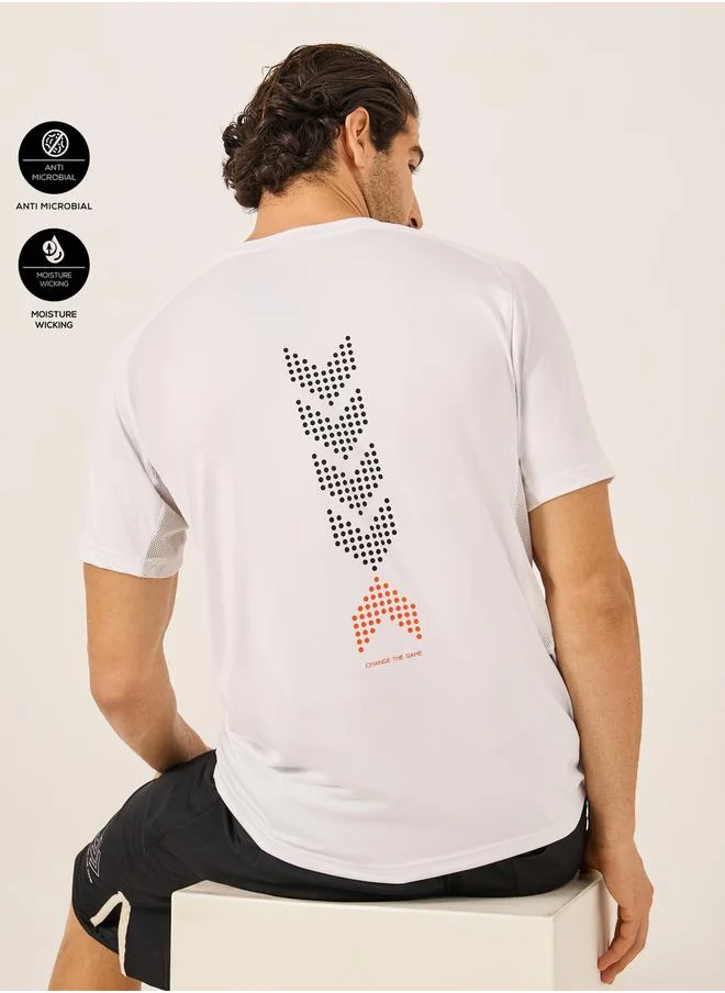 ستايلي Graphic Print Mesh Insert Raglan Sleeves Slim Fit T-Shirt