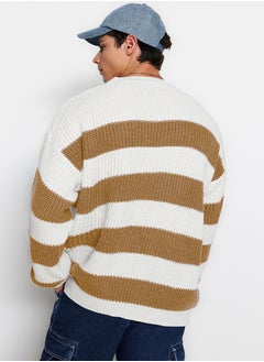 trendyol Camel Oversize Fit Wide Fit Crew Neck Striped Knitwear Sweater TMNAW23KZ00106  - Image 5