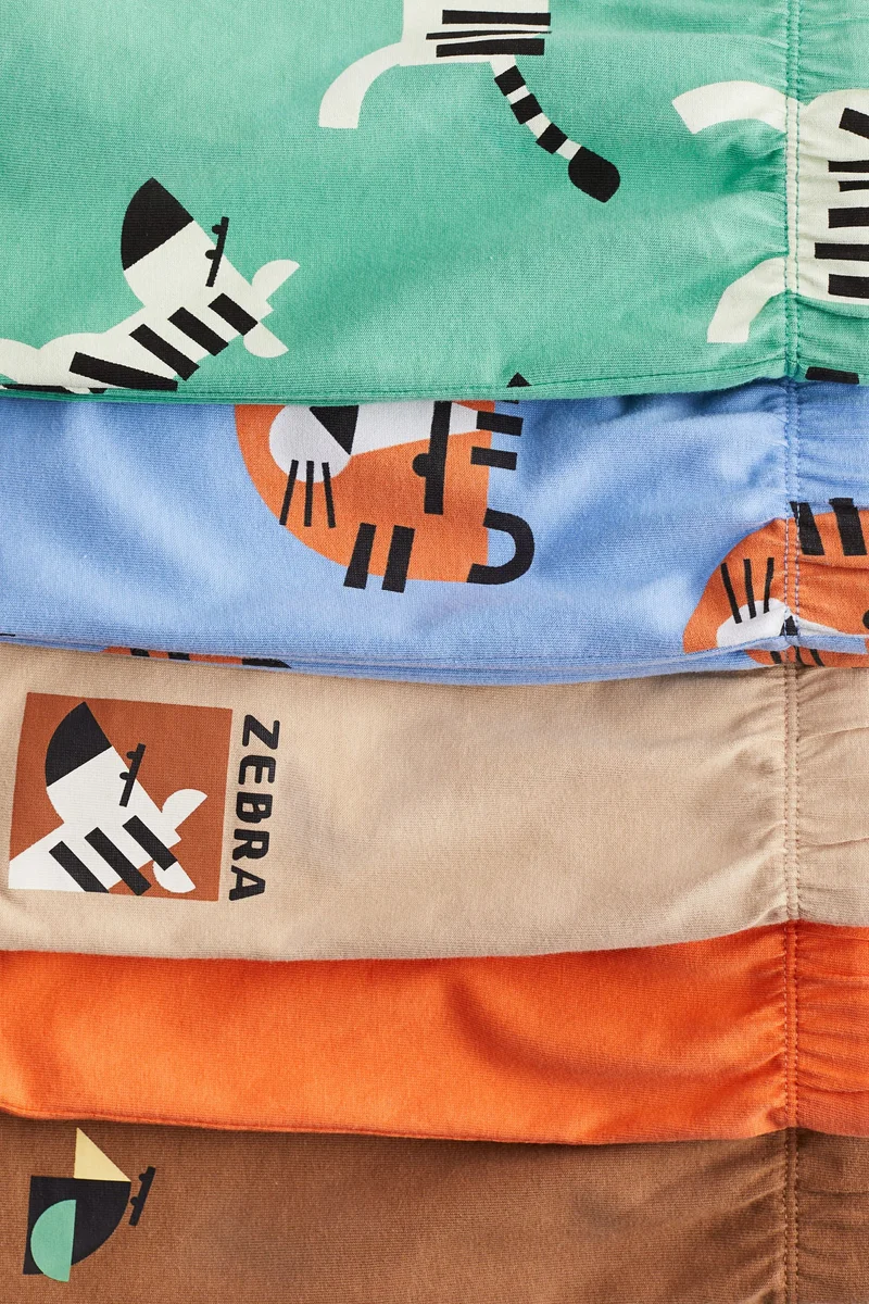 اتش اند ام شورت سهل الارتداء - عبوة من 5 قطع