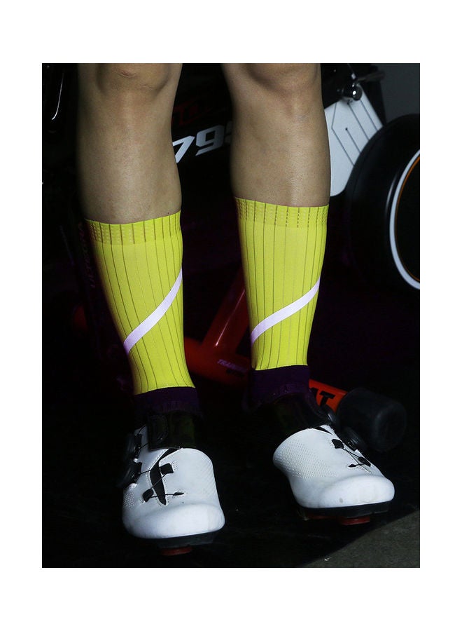 NIBEMINENT Silicone Anti Slip Cycling Socks - Image 2