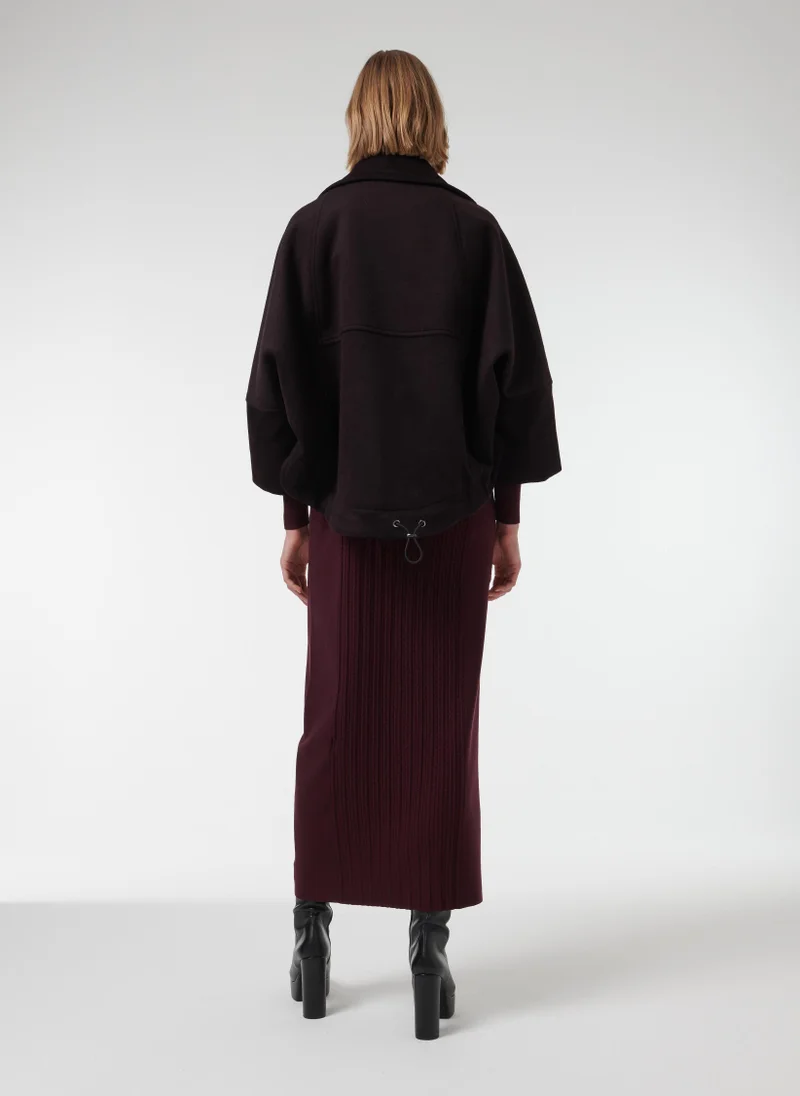 ليم سترة بأكمام عريضة