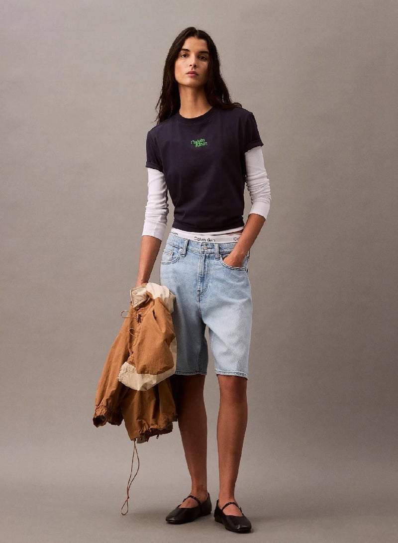 كالفن كلاين جينز تيشرت مزين بشعار - Image 1