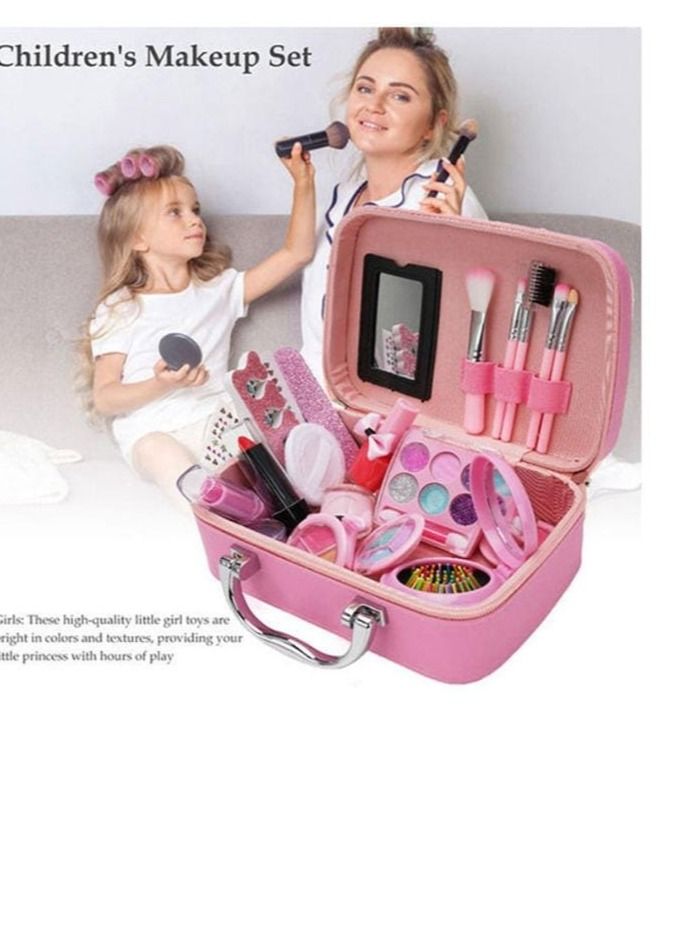 A Makeup Bag That Decorates Girls With a Pink Color And a Suitable Shape - Image 4