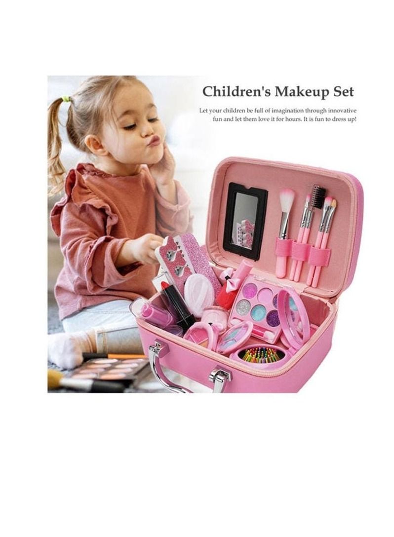 A Makeup Bag That Decorates Girls With a Pink Color And a Suitable Shape - Image 3