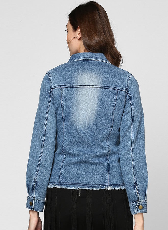 StyleStone جاكيت جينز نسائي أزرق سادة من ستايل ستون مع ياقة منتشرة وإغلاق بأزرار - Image 4